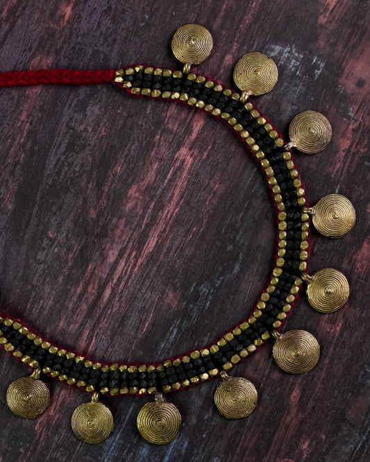 Red And Black Short Neckpiece