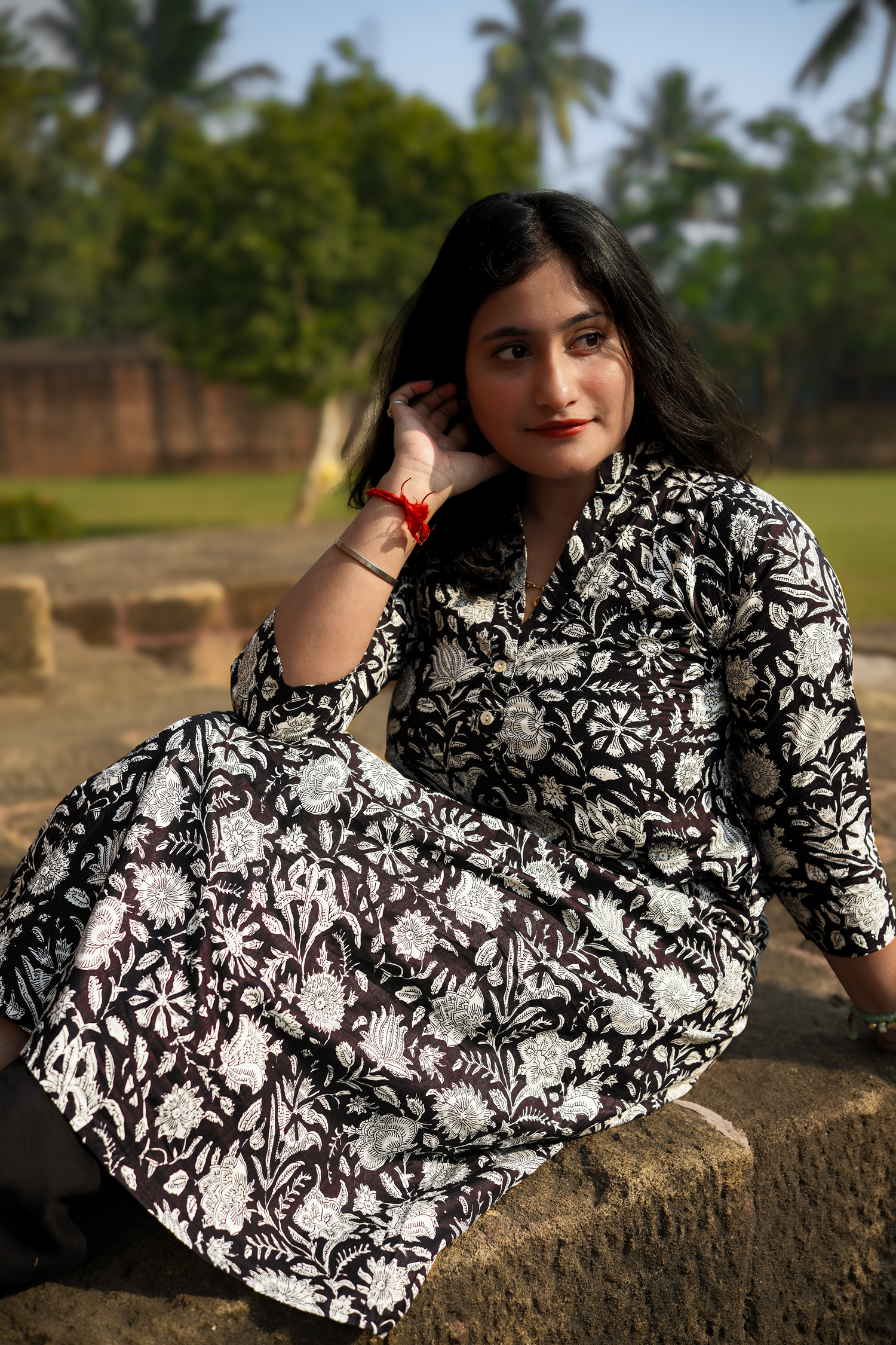 Noir et Blanc(B&W) Baani Kurta Set