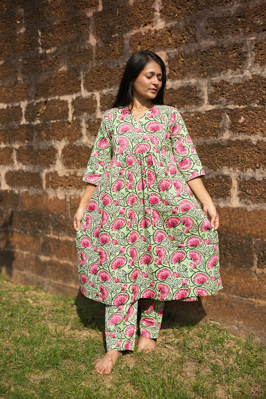 Neerja Kurta Set