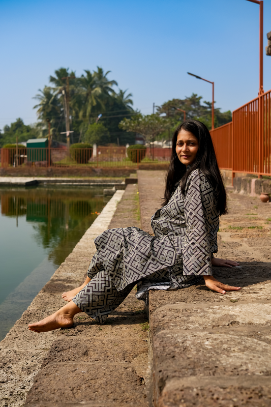 Monochrome Maze Kurta Set