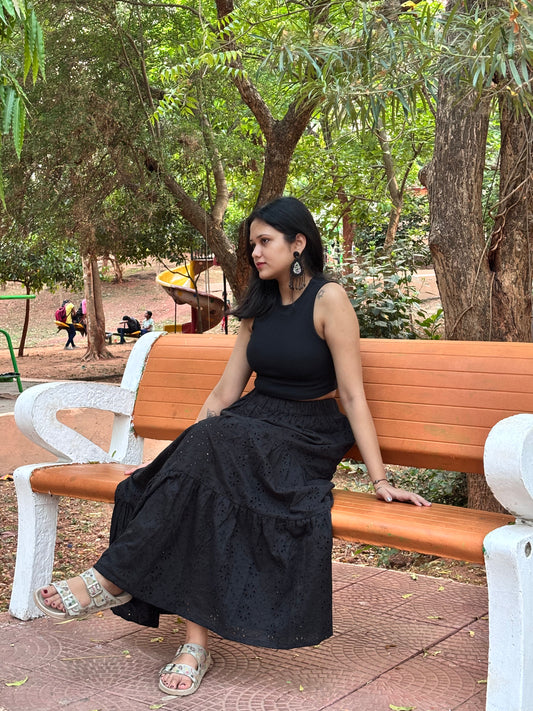 Black Hakoba Tiered Skirt